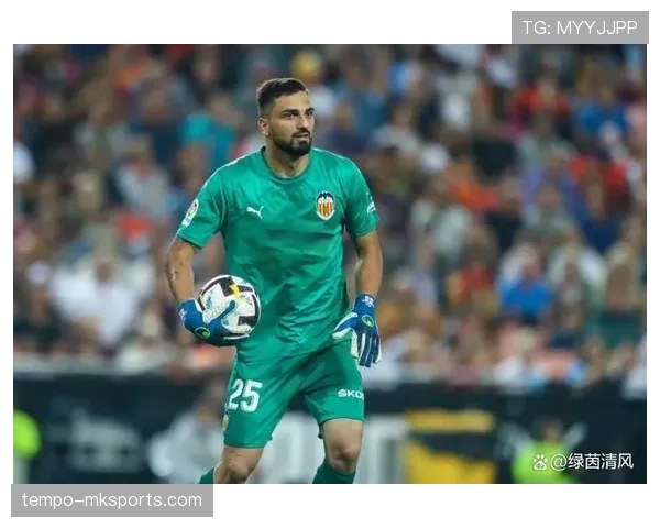 阿利松转会费刷新纪录，引爆足坛转会市场热议