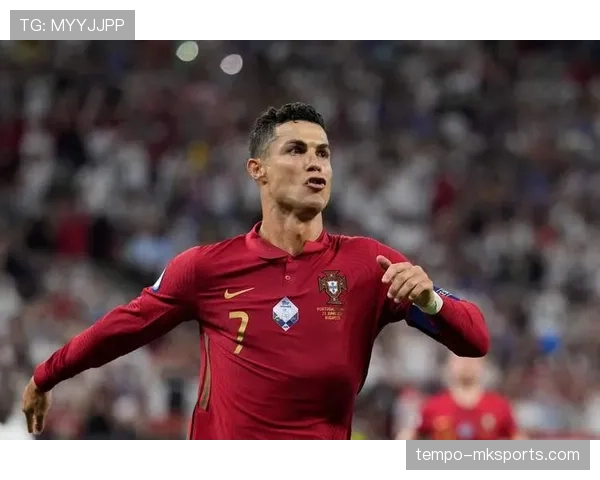 西班牙与葡萄牙在欧洲杯赛场表现稳健，谁将获得晋级机会解析