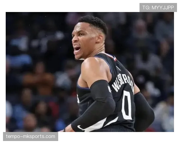 威少单打面对夹防，效率较赛季初显著回落