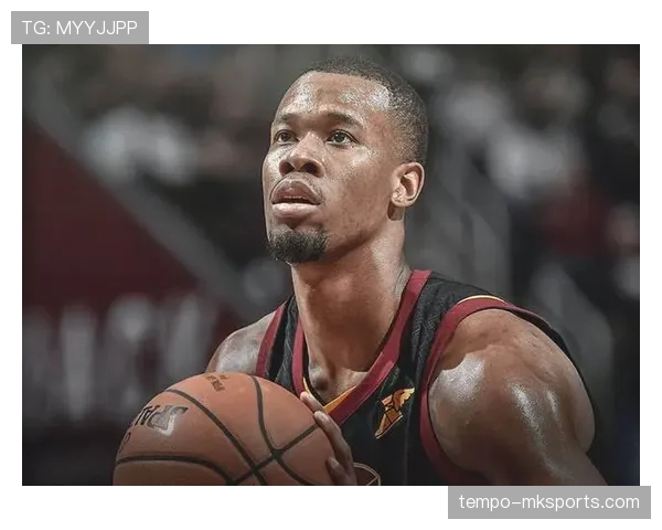 库里家的早餐麦片都要按克称着吃？